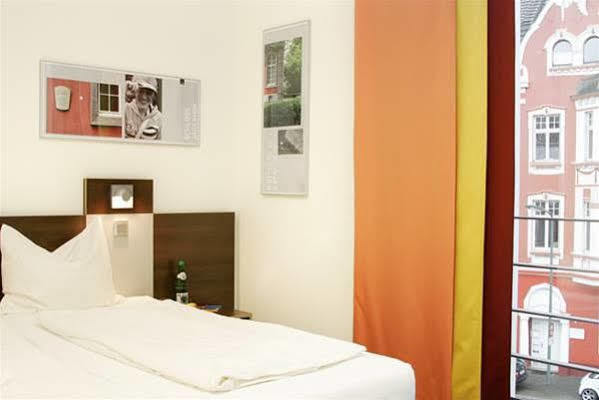 Auberge de jeunesse Jugendherberge Duesseldorf *